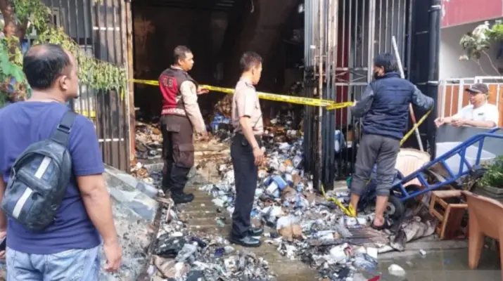 Kronologi Kebakaran Gudang Obat di Matraman yang Tewaskan Dua Orang